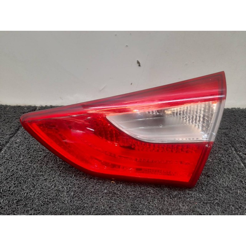 Recambio de piloto trasero derecho interior para hyundai i30 (gd) style referencia OEM IAM 92404A50  