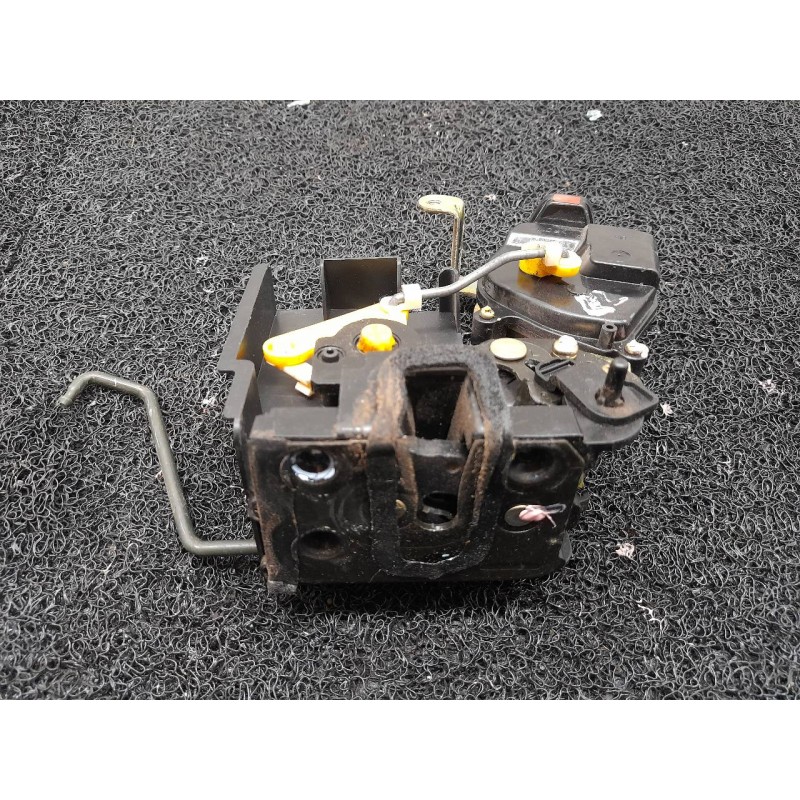 Recambio de cerradura puerta trasera izquierda para kia rio 1.6 ex2 referencia OEM IAM   