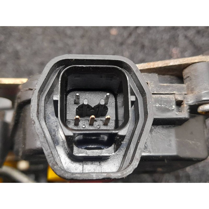 Recambio de cerradura puerta trasera izquierda para kia rio 1.6 ex2 referencia OEM IAM 3