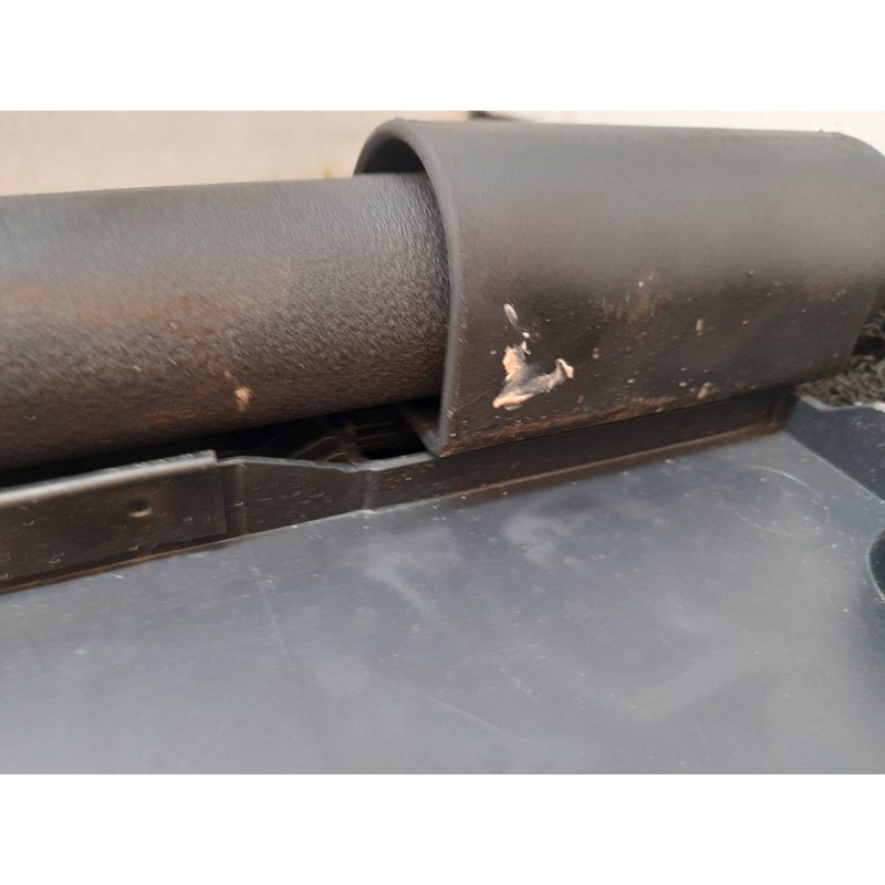 Recambio de bandeja trasera para ford escort berl./turnier ghia nomade referencia OEM IAM 2