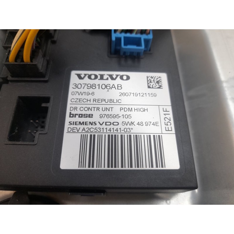 Recambio de elevalunas delantero derecho para volvo c30 2.0 d momentum referencia OEM IAM 30798106AB 5WK48974E 2