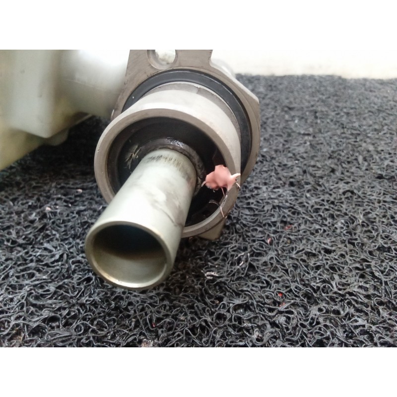 Recambio de bomba freno para ford transit, caja cerr. corto 95 ft 80 2.5 referencia OEM IAM 310046  BOSCH - Blanco 2