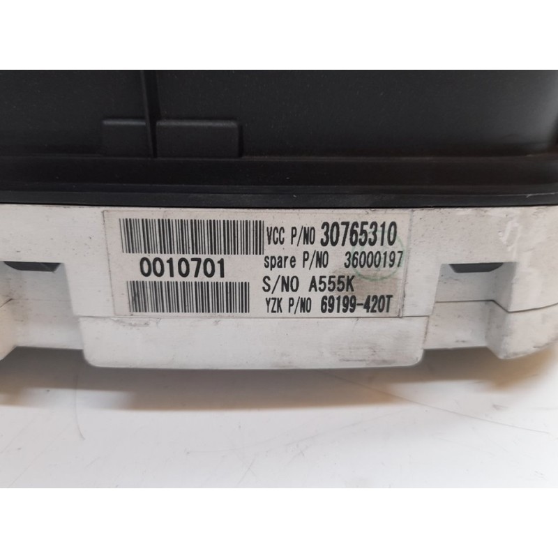 Recambio de cuadro instrumentos para volvo c30 2.0 d momentum referencia OEM IAM 30765310 36000197 69199420T 3