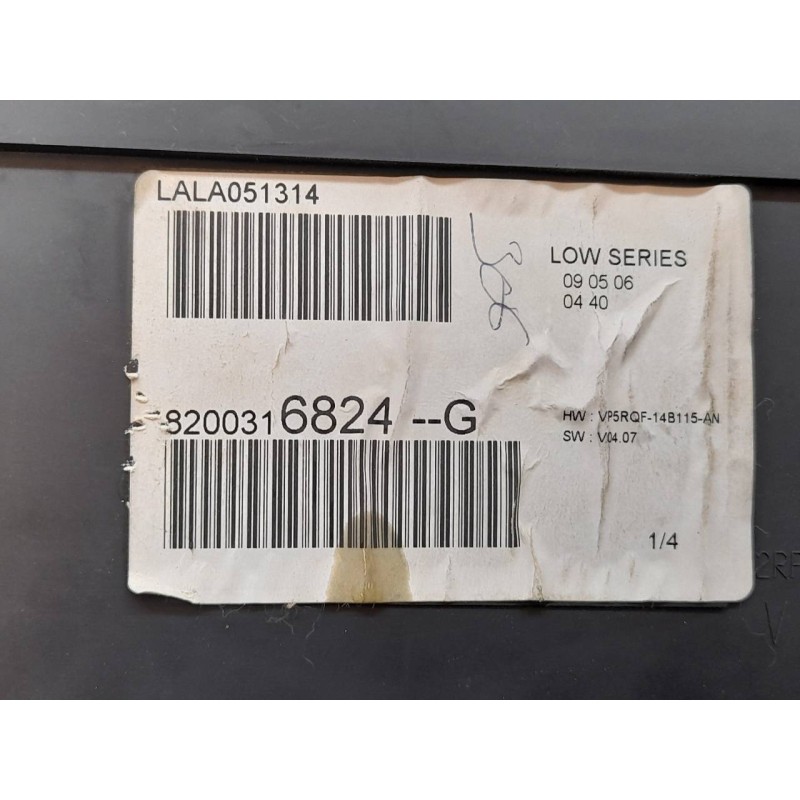 Recambio de cuadro instrumentos para renault clio iii confort dynamique referencia OEM IAM 8200316824G VISTEON 4