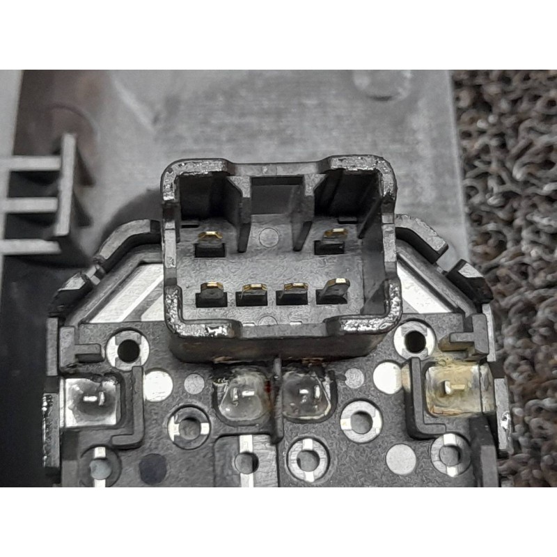 Recambio de mando elevalunas delantero izquierdo para daewoo matiz cd referencia OEM IAM - Rojo 3