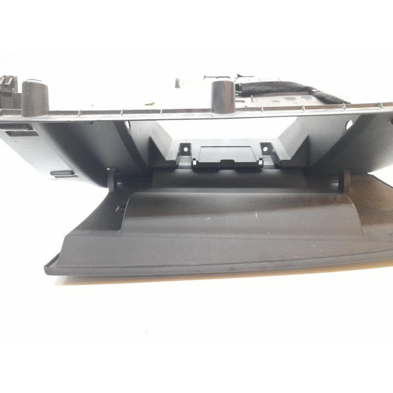 Recambio de guantera para volvo c30 2.0 d momentum referencia OEM IAM 5