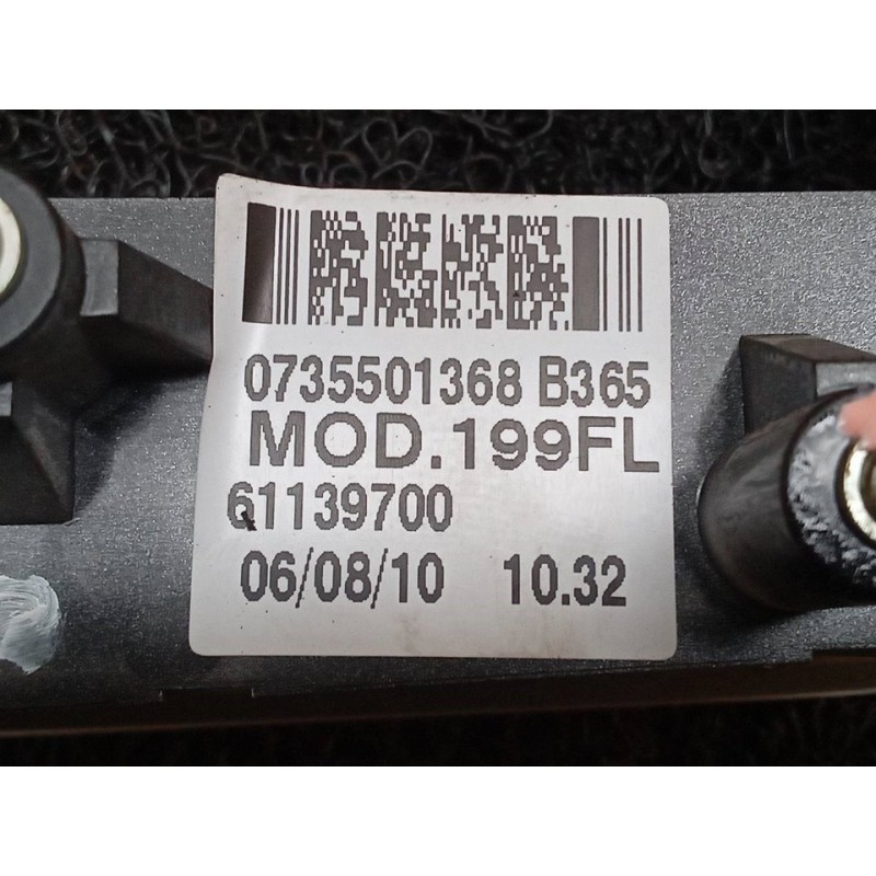 Recambio de warning para fiat punto (evo) (199) dynamic referencia OEM IAM 7435506939 61139700 - Negro 4