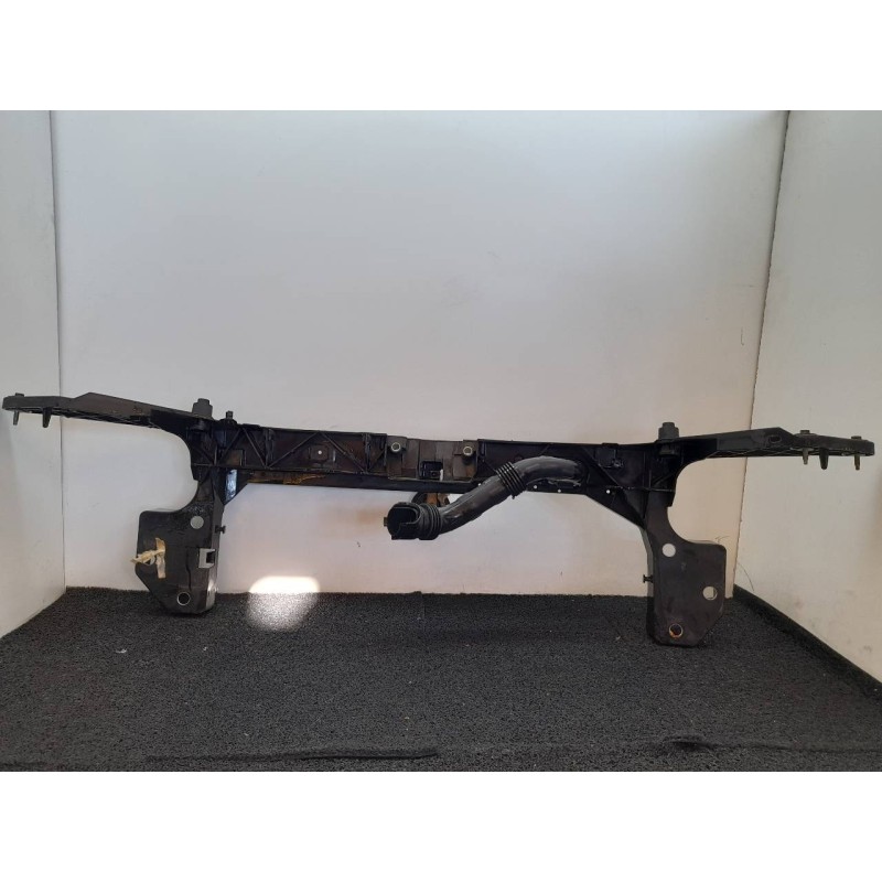 Recambio de panel frontal para renault clio iii confort dynamique referencia OEM IAM 2