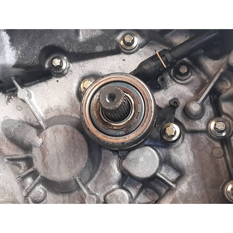 Recambio de caja cambios para renault clio iii confort dynamique referencia OEM IAM JH3176 5