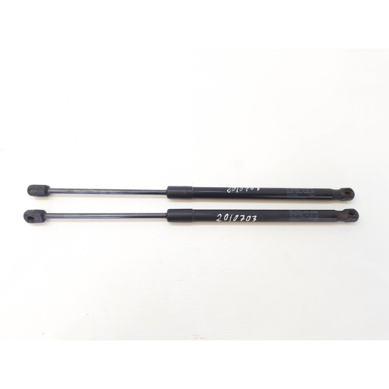 Recambio de amortiguadores maletero / porton para volkswagen scirocco (137) 2.0 tdi (103kw) bluemotion referencia OEM IAM 1K8827