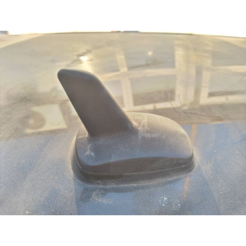 Recambio de antena para volkswagen scirocco (137) 2.0 tdi (103kw) bluemotion referencia OEM IAM   