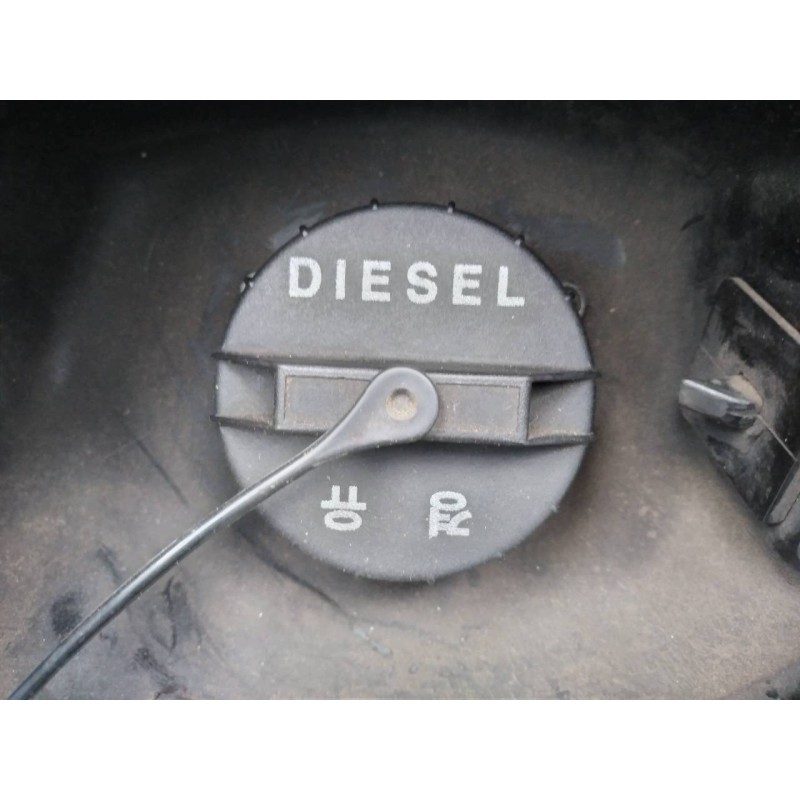 Recambio de tapon combustible para ssangyong actyon 200 xdi 4wd limited referencia OEM IAM   