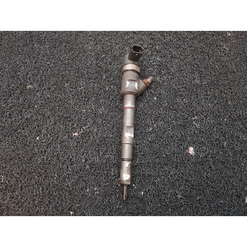 Recambio de inyector para kia sorento 2.5 crdi vgt ex1 referencia OEM IAM 0445110275  BOSCH