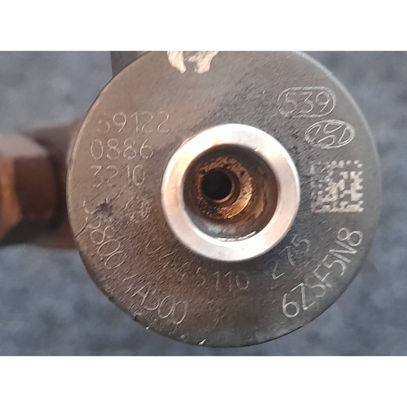 Recambio de inyector para kia sorento 2.5 crdi vgt ex1 referencia OEM IAM 0445110275  BOSCH - Marrón 2