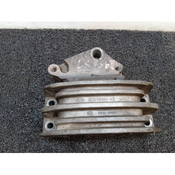 SOPORTE MOTOR DERECHO 3C117M124AB 