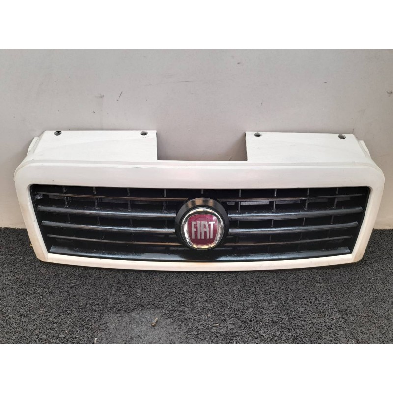 Recambio de rejilla delantera para fiat doblo (119) 1.3 16v multijet active com. (55kw) referencia OEM IAM   