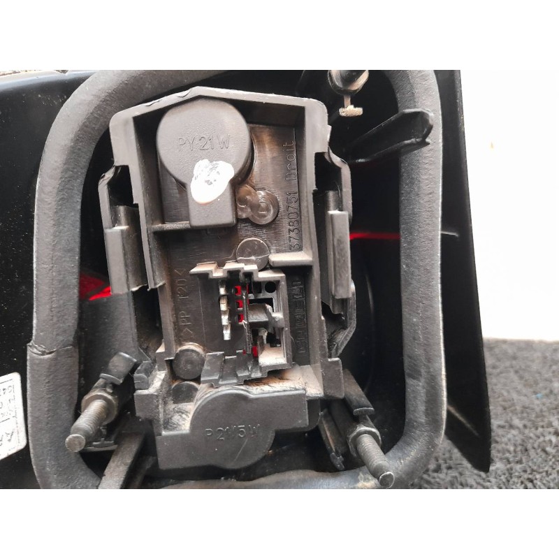 Recambio de piloto trasero derecho para renault megane i berlina hatchback (ba0) 1.6e alize referencia OEM IAM - Verde 4