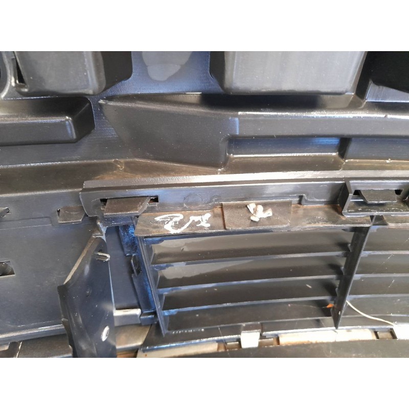 Recambio de paragolpes delantero para renault espace iv (jk0) initiale referencia OEM IAM 8