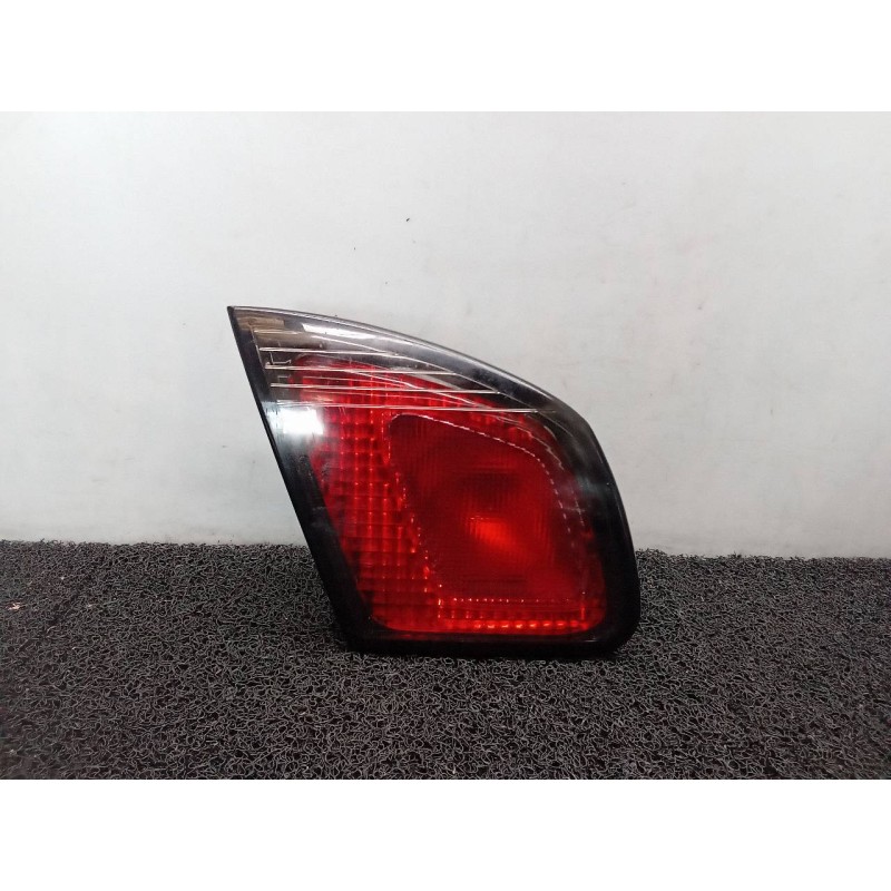 Recambio de piloto trasero izquierdo interior para nissan primera berlina (p11) elegance referencia OEM IAM 265559F510  