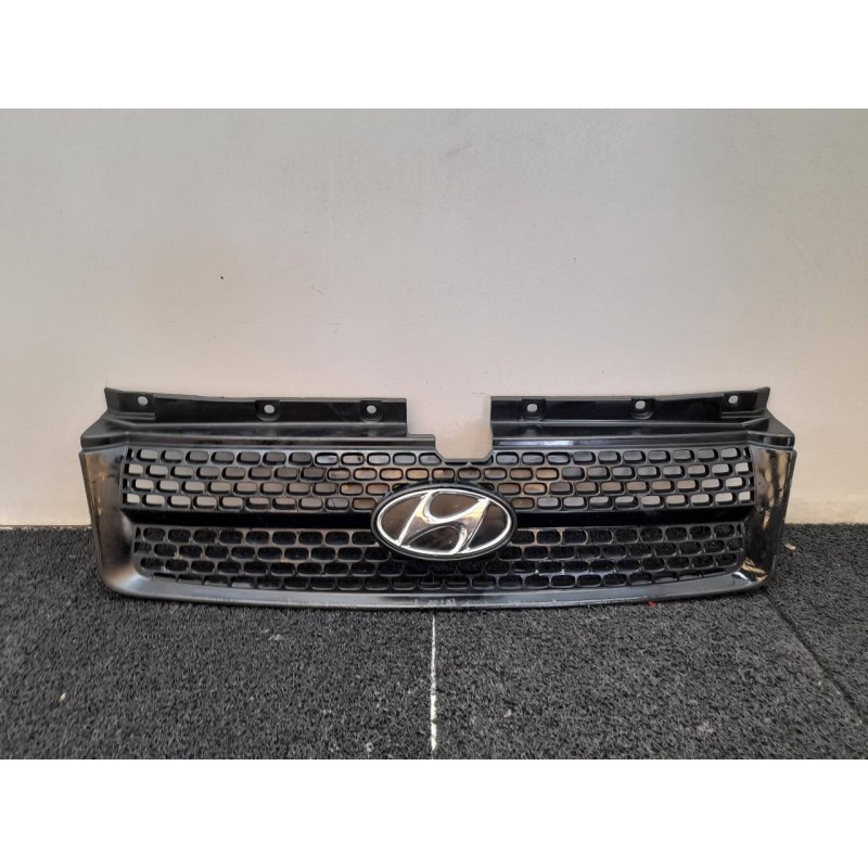 Recambio de rejilla delantera para hyundai matrix (fc) 1.5 crdi 16v gls referencia OEM IAM   