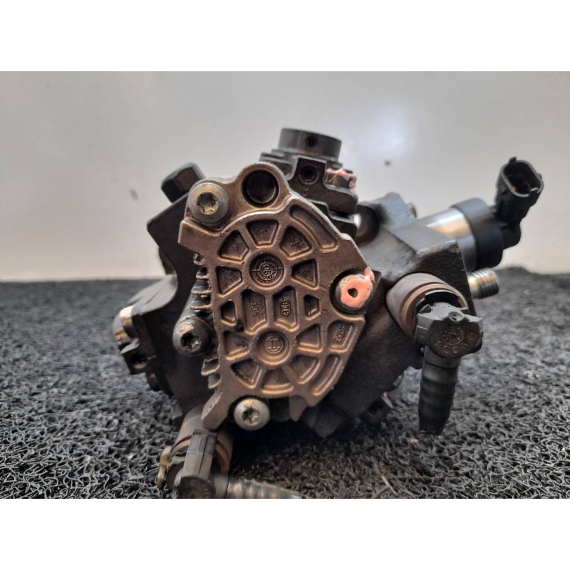 Recambio de bomba inyeccion para hyundai matrix (fc) 1.5 crdi 16v gls referencia OEM IAM 0445010124  BOSCH 3