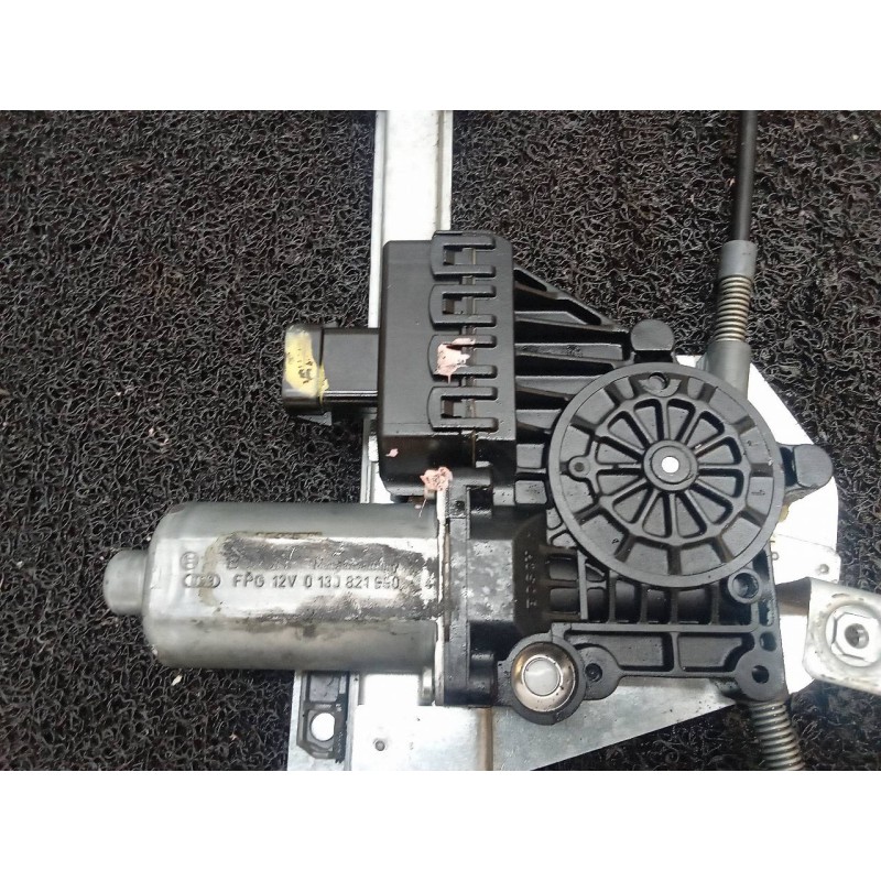 Recambio de elevalunas trasero derecho para opel astra h berlina cosmo referencia OEM IAM 0130821990 - Negro 8