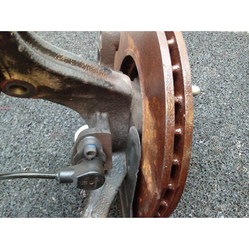 Recambio de mangueta delantera derecha para chevrolet aveo ls referencia OEM IAM 3