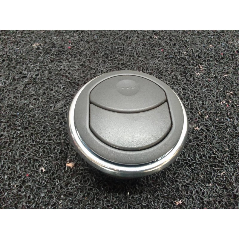 Recambio de rejilla aireadora para chevrolet aveo ls referencia OEM IAM   