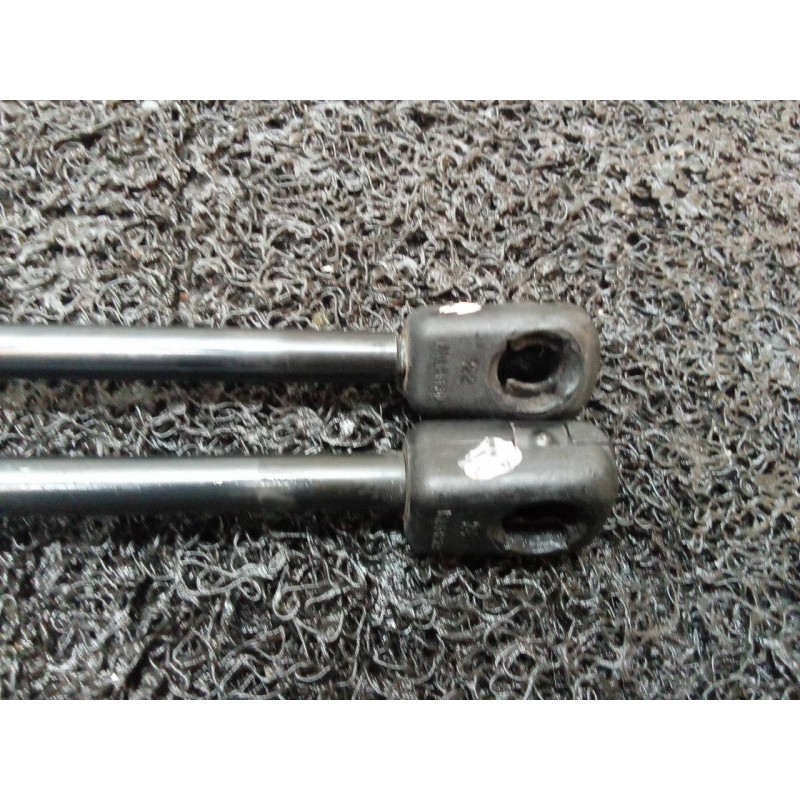 Recambio de amortiguadores maletero / porton para lancia lybra station wagon 1.9 jtd lx referencia OEM IAM 2