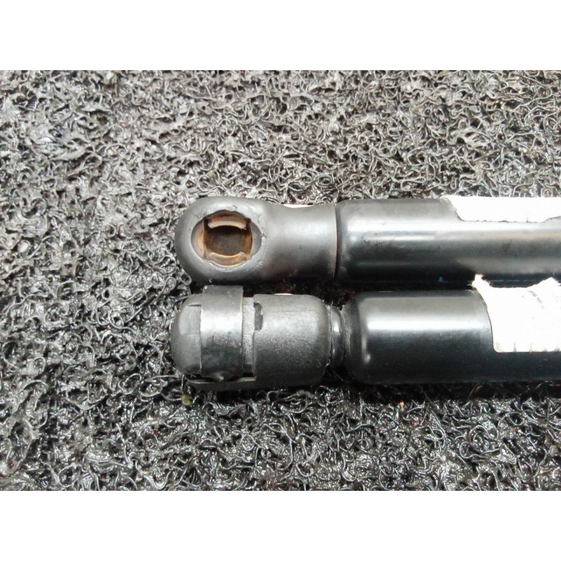 Recambio de amortiguadores maletero / porton para lancia lybra station wagon 1.9 jtd lx referencia OEM IAM 3