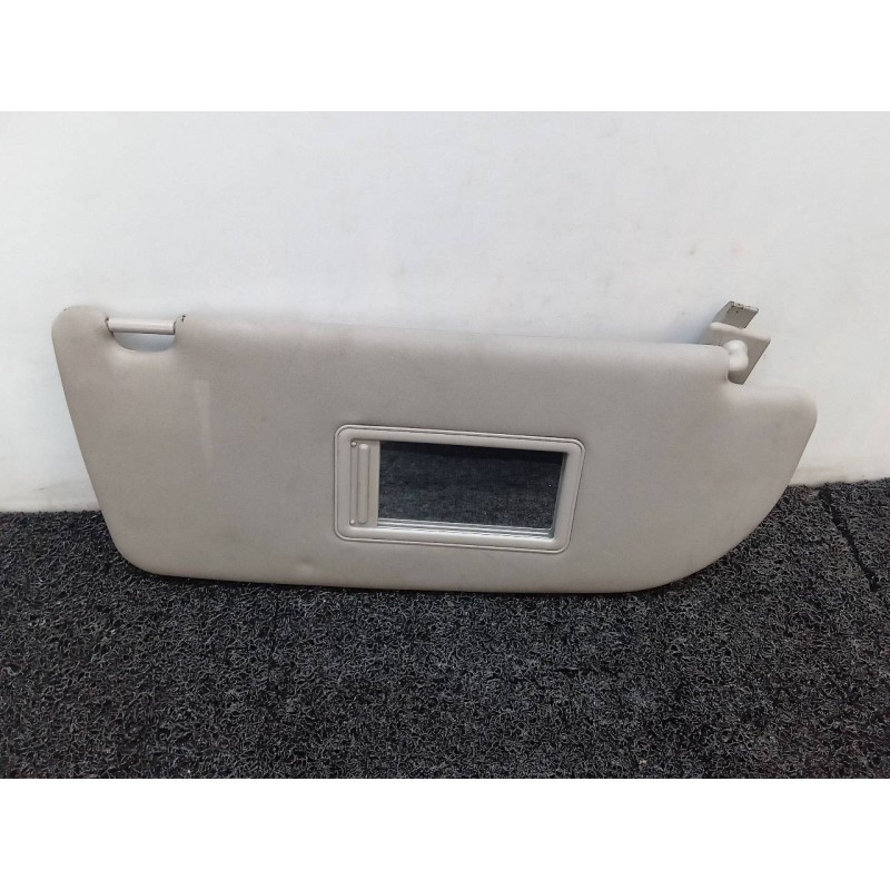 Recambio de parasol derecho para lancia lybra station wagon 1.9 jtd lx referencia OEM IAM 2