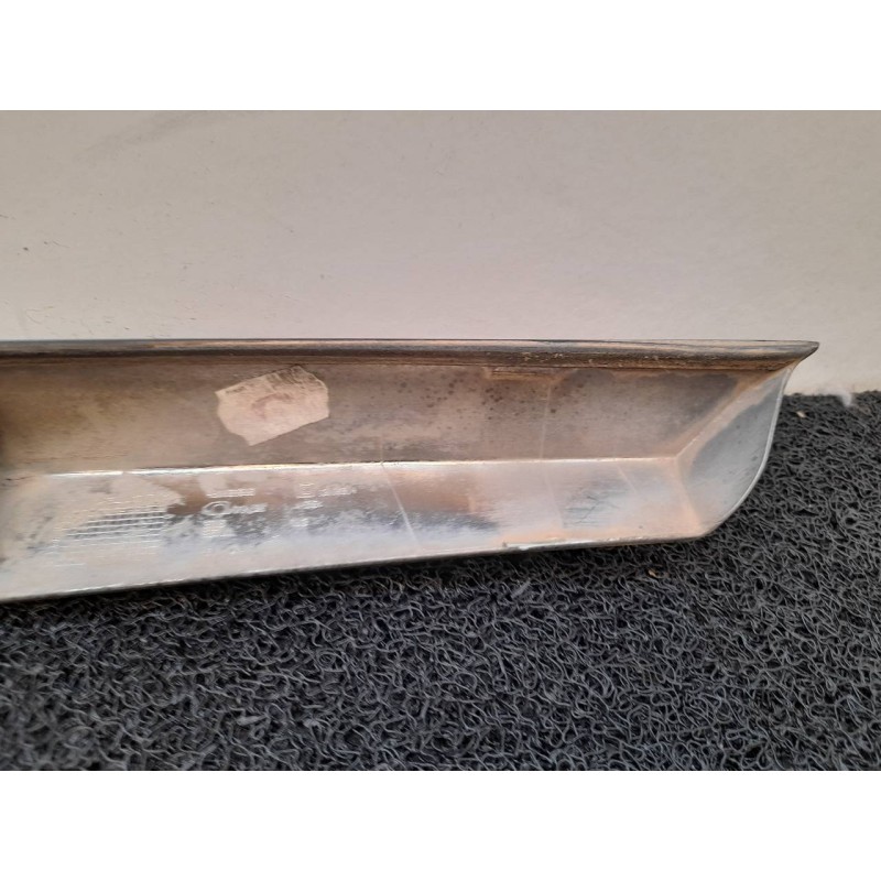 Recambio de molduras traseras para opel astra h berlina enjoy referencia OEM IAM 3