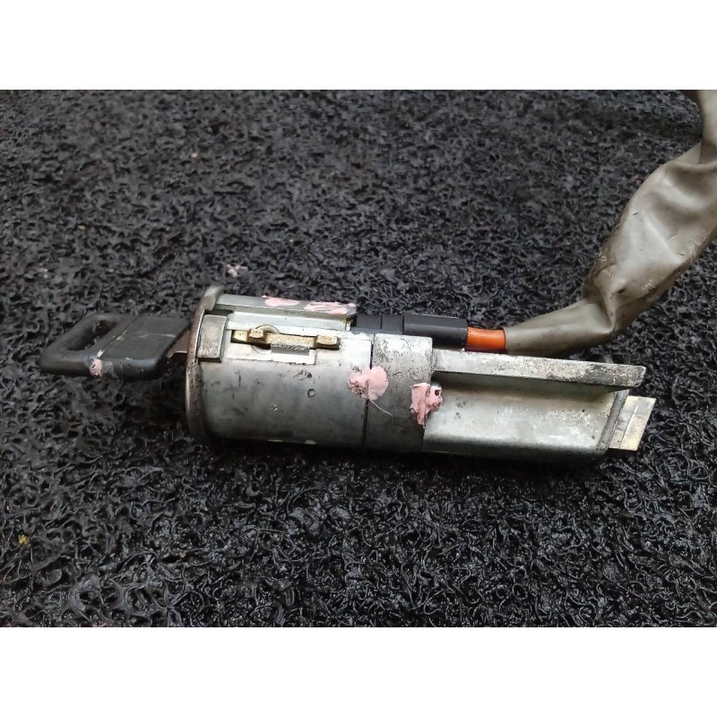 Recambio de antirrobo / llave contacto para peugeot 309 vital referencia OEM IAM  NEIMAN - Blanco 3
