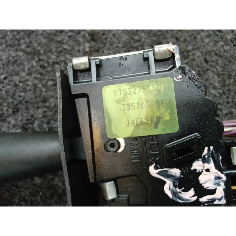 Recambio de mando limpia para peugeot 309 vital referencia OEM IAM 9753275380 - Blanco 2