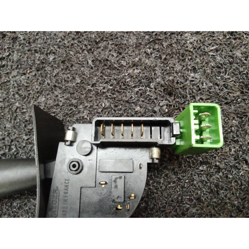 Recambio de mando limpia para peugeot 309 vital referencia OEM IAM 9753275380 - Blanco 4