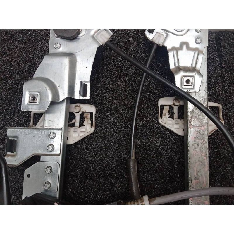 Recambio de elevalunas delantero derecho para citroën berlingo 1.9 d sx familiar referencia OEM IAM - Blanco 3