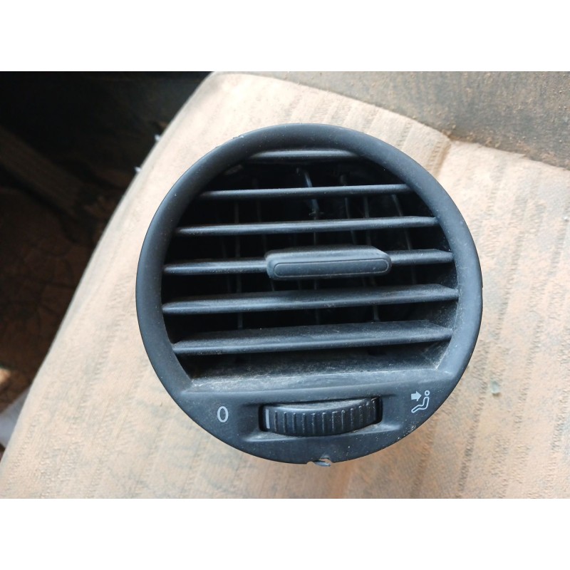 Recambio de rejilla aireadora para volkswagen caddy iii furgoneta/monovolumen (2ka, 2kh, 2ca, 2ch) 1.6 tdi referencia OEM IAM - Blanco 4