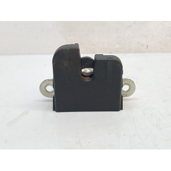 CERRADURA MALETERO / PORTON 1K682755B 