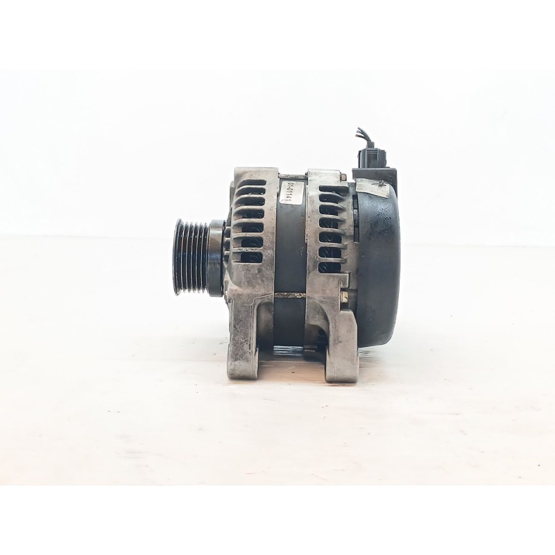 Recambio de alternador para ford focus c-max (cap) trend (d) referencia OEM IAM LRA02815  