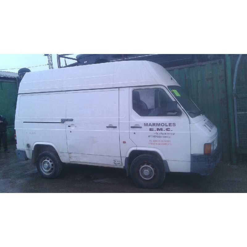 nissan trade 75 del año 1998