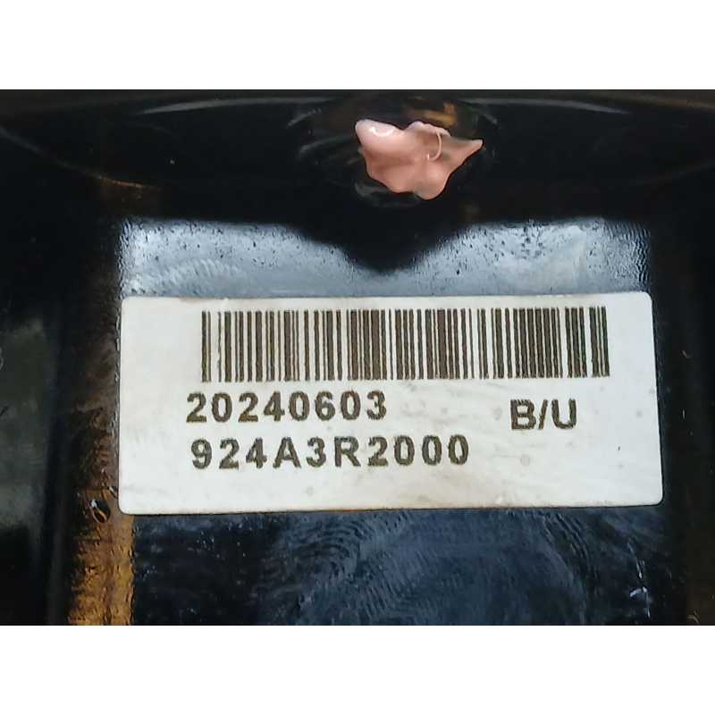 Recambio de piloto marcha atras para kia sportage v (nq5) 1.6 t-gdi referencia OEM IAM 924A3R2000 - Gris 2