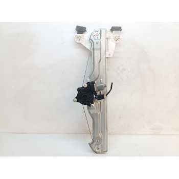 ELEVALUNAS DELANTERO DERECHO 82460R2000 