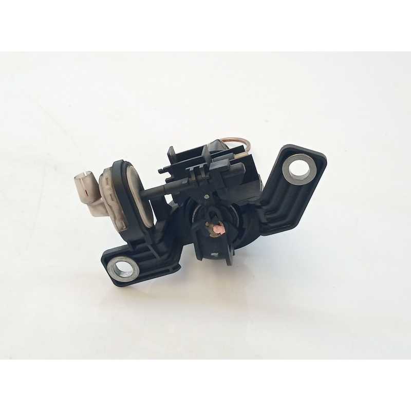 Recambio de bombin porton trasero para mercedes-benz clase a (w168) a 170 cdi (168.008) referencia OEM IAM A168740091 - Blanco 3