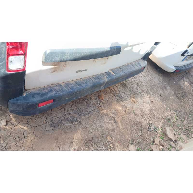 Recambio de paragolpes trasero para opel vivaro b kasten/combi furgón l1h1 2.9t expression referencia OEM IAM   