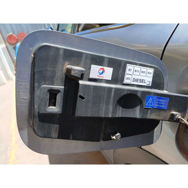 Recambio de tapa exterior combustible para citroën c4 iii (ba_, bb_, bc_) 1.5 bluehdi 130 (bbyhzb) referencia OEM IAM - Gris 2