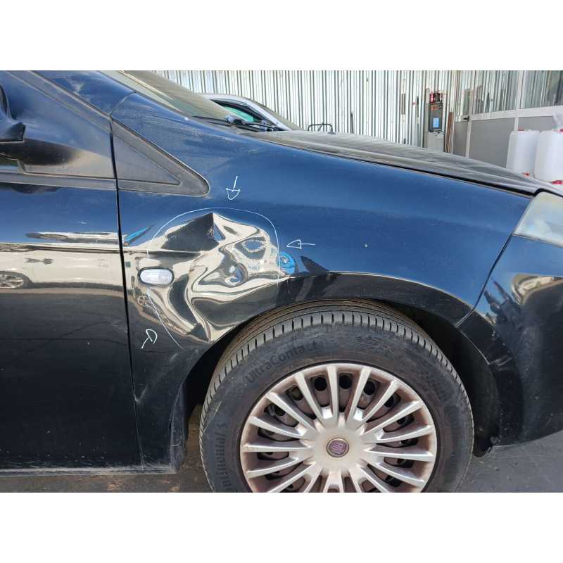 Recambio de aleta delantera derecha para fiat bravo ii (198_) 1.6 d multijet (198axh1b) referencia OEM IAM   