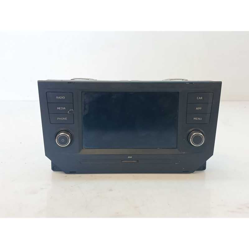 Recambio de pantalla multifuncion para seat arona xcellence edition referencia OEM IAM 6F0035871B  