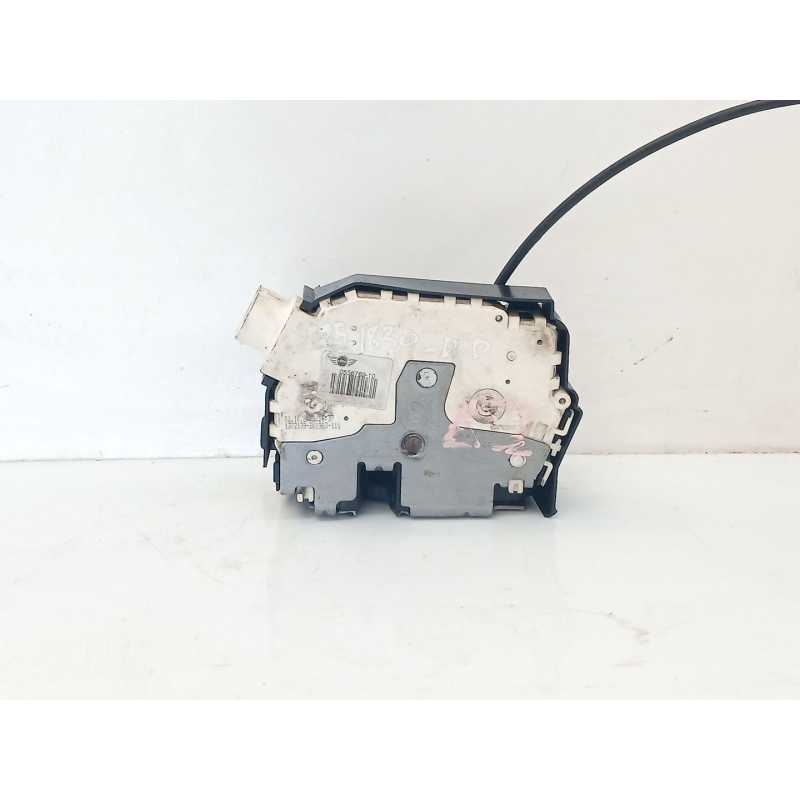 Recambio de cerradura puerta delantera derecha para bmw mini (r50,r53) one referencia OEM IAM 13721392K1983111 055676910 - Blanco 3