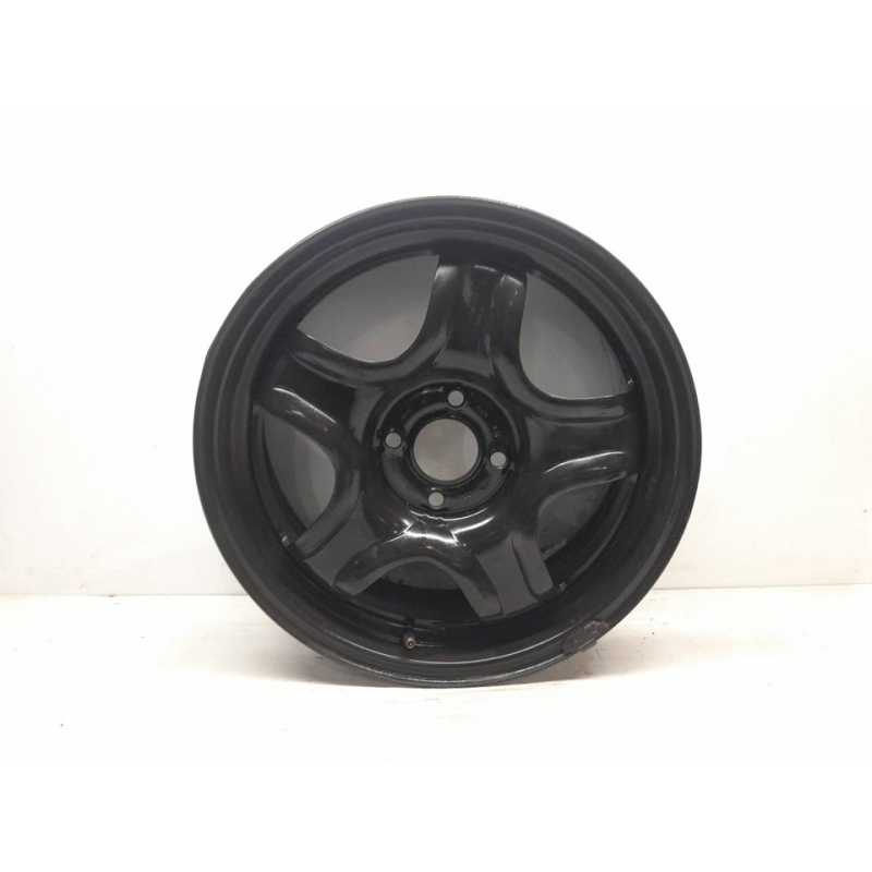 Recambio de llanta para dacia sandero stepway referencia OEM IAM 403001040R  