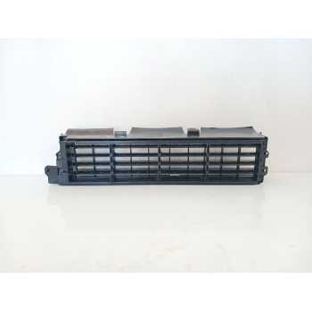 REJILLA DELANTERA 62322HV80A 